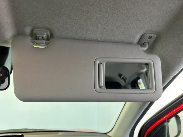 ロッキープレミアムナビ　ドラレコ　ＥＴＣ　シ−トヒ−タ−　衝突被害軽減ブレーキ　コ−ナ−センサ−　テレビキャンセラー　アイドリングストップ機能　プッシュボタンスタ−ト　テレビキャンセラー　パノラマモニタ−（奈良県）の中古車