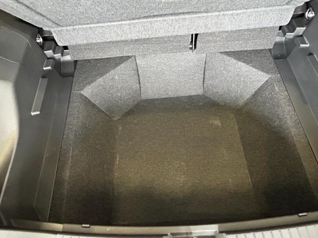 ロッキープレミアムナビ　ドラレコ　ＥＴＣ　シ−トヒ−タ−　衝突被害軽減ブレーキ　コ−ナ−センサ−　テレビキャンセラー　アイドリングストップ機能　プッシュボタンスタ−ト　テレビキャンセラー　パノラマモニタ−（奈良県）の中古車