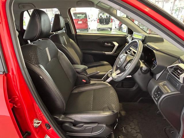 ロッキープレミアムナビ　ドラレコ　ＥＴＣ　シ−トヒ−タ−　衝突被害軽減ブレーキ　コ−ナ−センサ−　テレビキャンセラー　アイドリングストップ機能　プッシュボタンスタ−ト　テレビキャンセラー　パノラマモニタ−（奈良県）の中古車