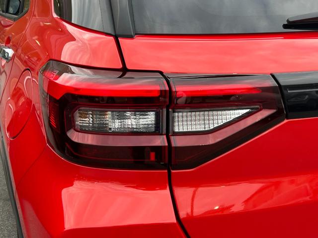 ロッキープレミアムナビ　ドラレコ　ＥＴＣ　シ−トヒ−タ−　衝突被害軽減ブレーキ　コ−ナ−センサ−　テレビキャンセラー　アイドリングストップ機能　プッシュボタンスタ−ト　テレビキャンセラー　パノラマモニタ−（奈良県）の中古車