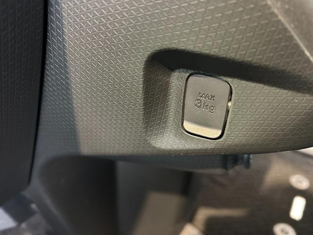 タントファンクロスターボナビ　ドラレコ　コ−ナ−センサ−　衝突被害軽減ブレーキ　フロントシ−トヒ−タ−　両側電動スライドドア　アイドリングストップ機能　バックカメラ　プッシュボタンスタ−ト　電動パーキング（奈良県）の中古車