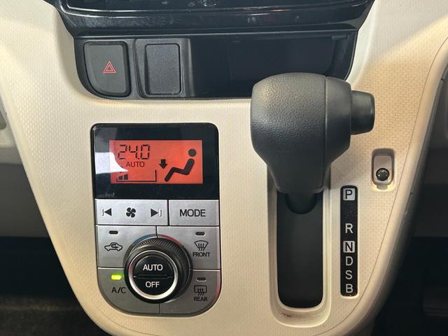 ムーヴＸリミテッドII　ＳＡIIIナビ　片側シ−トヒ−タ−　衝突被害軽減ブレーキ　オ−トハイビ−ム　アイドリングストップ機能　　プッシュボタンスタ−ト　バックカメラ　キーフリ−　ＬＥＤヘッドライト（奈良県）の中古車