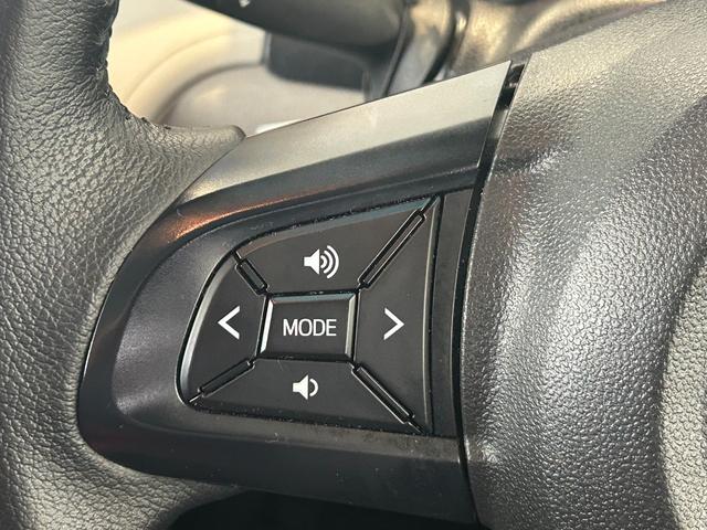 ムーヴＸリミテッドII　ＳＡIIIナビ　片側シ−トヒ−タ−　衝突被害軽減ブレーキ　オ−トハイビ−ム　アイドリングストップ機能　　プッシュボタンスタ−ト　バックカメラ　キーフリ−　ＬＥＤヘッドライト（奈良県）の中古車