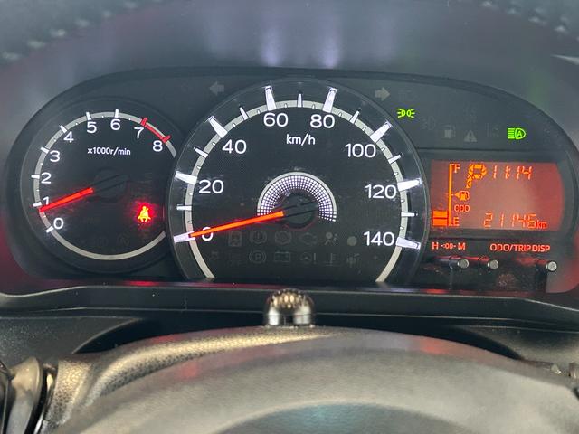 ムーヴＸリミテッドII　ＳＡIIIナビ　片側シ−トヒ−タ−　衝突被害軽減ブレーキ　オ−トハイビ−ム　アイドリングストップ機能　　プッシュボタンスタ−ト　バックカメラ　キーフリ−　ＬＥＤヘッドライト（奈良県）の中古車