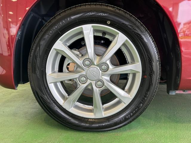 ムーヴＸリミテッドII　ＳＡIIIナビ　片側シ−トヒ−タ−　衝突被害軽減ブレーキ　オ−トハイビ−ム　アイドリングストップ機能　　プッシュボタンスタ−ト　バックカメラ　キーフリ−　ＬＥＤヘッドライト（奈良県）の中古車