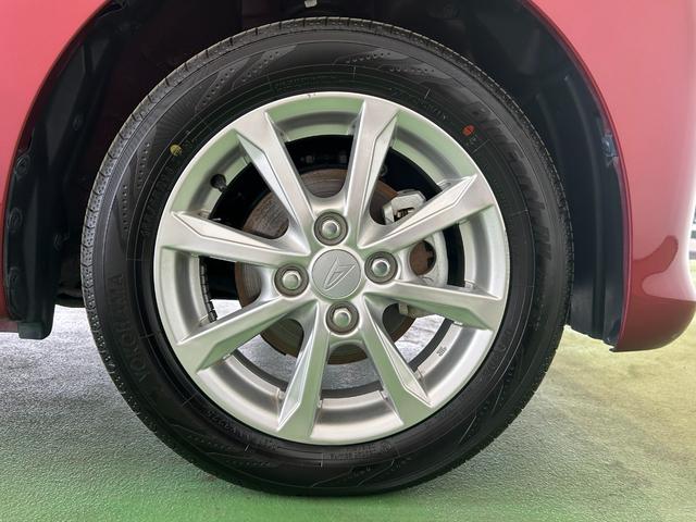 ムーヴＸリミテッドII　ＳＡIIIナビ　片側シ−トヒ−タ−　衝突被害軽減ブレーキ　オ−トハイビ−ム　アイドリングストップ機能　　プッシュボタンスタ−ト　バックカメラ　キーフリ−　ＬＥＤヘッドライト（奈良県）の中古車