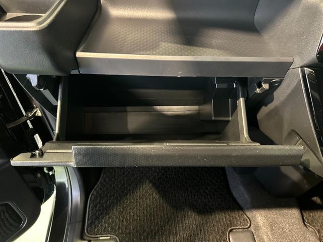 タントカスタムＸナビ　ドラレコ　ＥＴＣ　コ−ナ−センサ−　衝突被害軽減ブレーキ　両側電動スライドドア　シ−トヒ−タ−　アイドリングストップ機能　電動パーキング　パノラマモニタ−　プッシュボタンスタ−ト（奈良県）の中古車