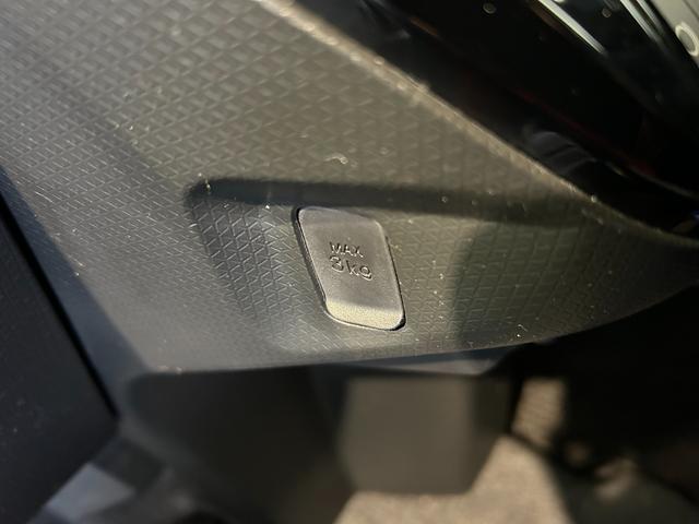 タントカスタムＸナビ　ドラレコ　ＥＴＣ　コ−ナ−センサ−　衝突被害軽減ブレーキ　両側電動スライドドア　シ−トヒ−タ−　アイドリングストップ機能　電動パーキング　パノラマモニタ−　プッシュボタンスタ−ト（奈良県）の中古車