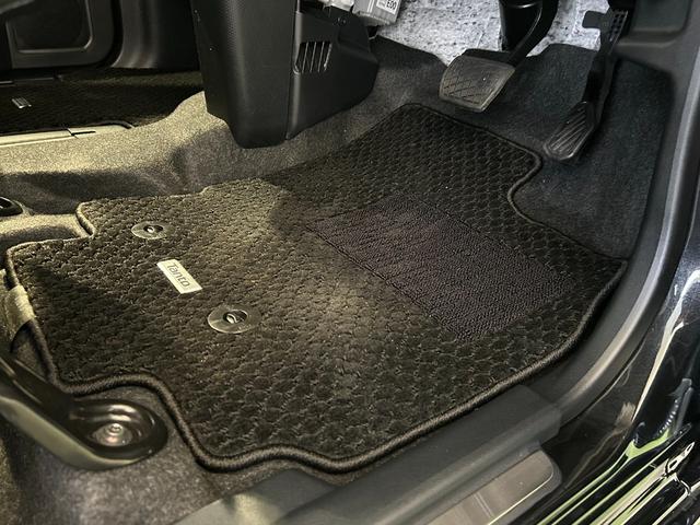 タントカスタムＸナビ　ドラレコ　ＥＴＣ　コ−ナ−センサ−　衝突被害軽減ブレーキ　両側電動スライドドア　シ−トヒ−タ−　アイドリングストップ機能　電動パーキング　パノラマモニタ−　プッシュボタンスタ−ト（奈良県）の中古車