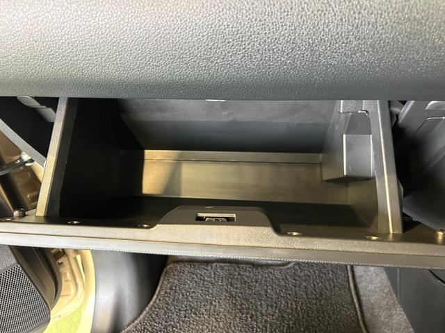 ムーヴキャンバスセオリーＧターボディスプレイオーディオ　衝突被害軽減ブレーキ　コ−ナ−センサ−　両側電動スライドドア　全車速追従機能付ＡＣＣ　電動パーキング　アイドリングストップ機能　シ−トヒ−タ−　バックカメラ　ＬＥＤヘッドライト（奈良県）の中古車