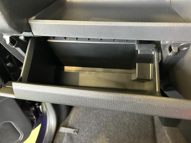 タントカスタムＲＳバックカメラ対応　衝突被害軽減ブレーキ　コ−ナ−センサ−　両側電動スライドドア　アイドリングストップ機能　シ−トヒ−タ−　電動パーキング　プッシュボタンスタ−ト　ＬＥＤヘッドライト（奈良県）の中古車