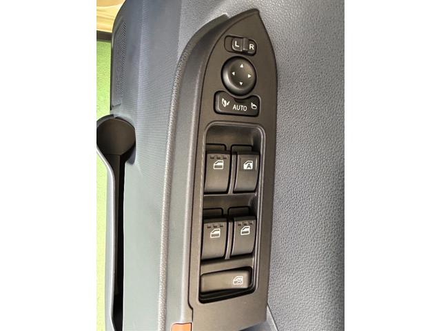 タントファンクロスターボ　ｅｃｏ　ＩＤＬＥ非装着車ディスプレイオーディオ　ＥＴＣ　コ−ナ−センサ−　衝突被害軽減ブレーキ　シ−トヒ−タ−　両側電動スライドドア　電動パーキング　プッシュボタンスタ−ト　バックカメラ　ＬＥＤヘッドライト（奈良県）の中古車