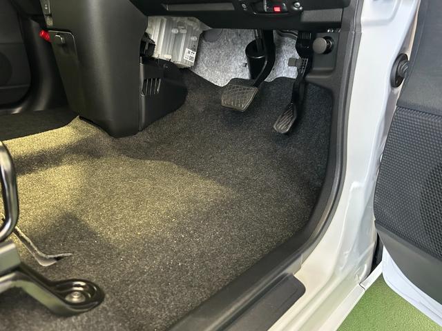 ムーヴキャンバスストライプスGナビ ドラレコ 衝突被害軽減ブレーキ コ−ナ−センサ− 両側電動スライドドア アイドリングストップ機能 フロントシ−トヒ−タ− プッシュボタンスタ−ト バックカメラ 電動パーキング LEDヘッドライト(奈良県)の中古車