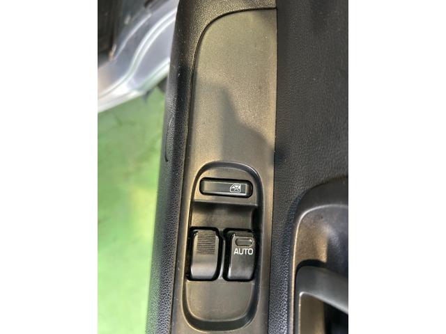 ハイゼットカーゴデラックスSAIIIAM/FMラジオチューナー 衝突被害軽減ブレーキ オ−トハイビ−ム アイドリングストップ機能(奈良県)の中古車