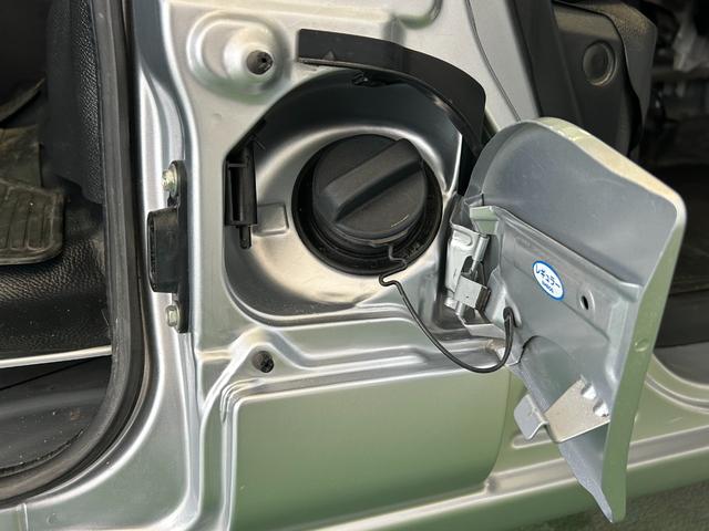ハイゼットカーゴデラックスSAIIIAM/FMラジオチューナー 衝突被害軽減ブレーキ オ−トハイビ−ム アイドリングストップ機能(奈良県)の中古車