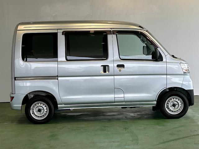 ハイゼットカーゴデラックスSAIIIAM/FMラジオチューナー 衝突被害軽減ブレーキ オ−トハイビ−ム アイドリングストップ機能(奈良県)の中古車