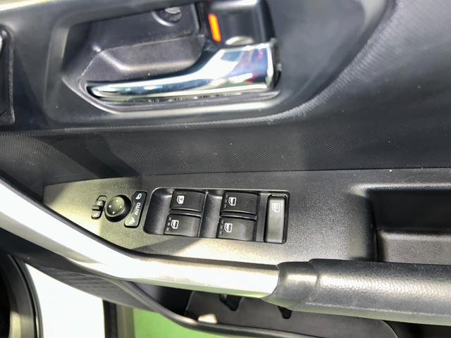 ロッキープレミアムG HEVディスプレイオーディオ ドラレコ ETC シ−トヒ−タ− 全車速追従付ACC 電動パーキング コ−ナ−センサ− 衝突被害軽減ブレーキ パノラマモニタ− LEDヘッドライト(奈良県)の中古車