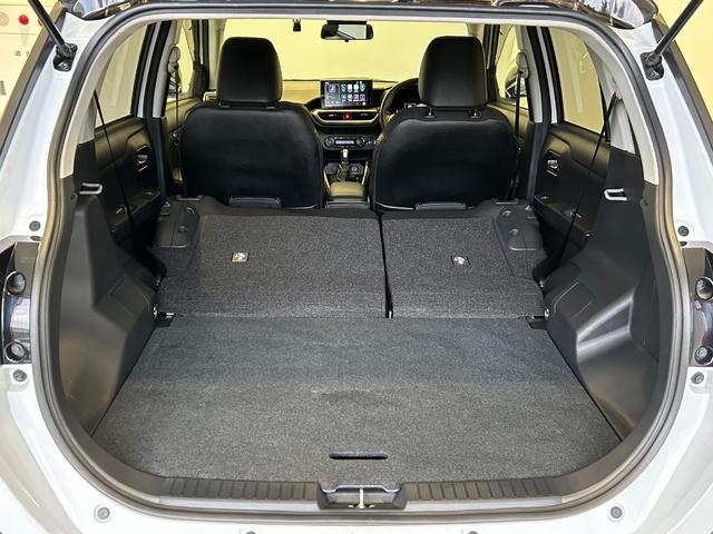 ロッキープレミアムG HEVディスプレイオーディオ ドラレコ ETC シ−トヒ−タ− 全車速追従付ACC 電動パーキング コ−ナ−センサ− 衝突被害軽減ブレーキ パノラマモニタ− LEDヘッドライト(奈良県)の中古車