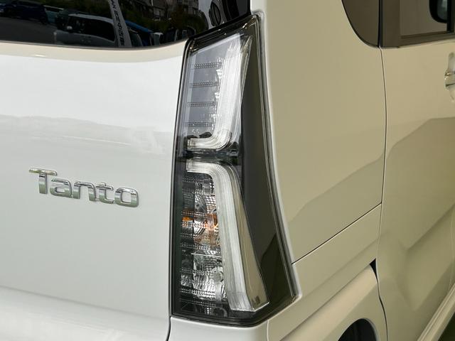 タントカスタムＲＳパノラマモニタ−対応　両側電動スライドドア　衝突被害軽減ブレーキ　コ−ナ−センサ−　アイドリングストップ機能　電動パーキング　プッシュボタンスタ−ト（奈良県）の中古車
