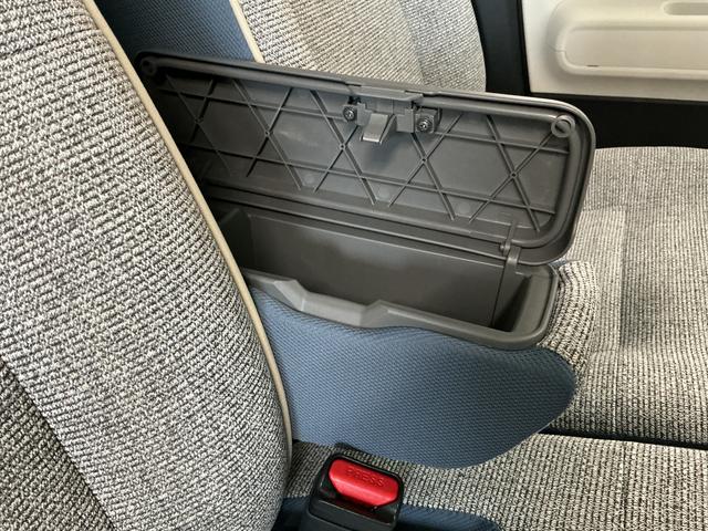 ムーヴキャンバスストライプスＧ　雹害車両　両側電動スライド　コーナーセンサー雹害車両　１年保証　両側電動スライドドア　前後コーナーセンサー　前席シートヒーター　ホットカップホルダー　オートハイビーム　ＬＥＤヘッドライト　プッシュスタート　横滑り防止装置　オートエアコン（兵庫県）の中古車