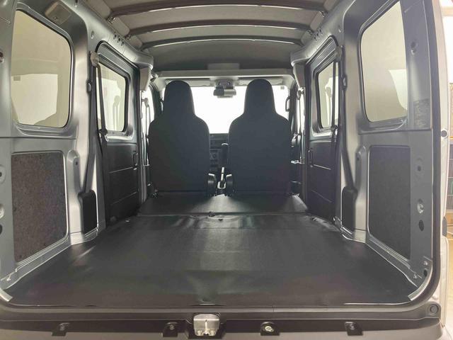 ハイゼットカーゴＤＸダイハツ認定中古車　スマートアシスト付き　衝突被害軽減ブレーキ　前後誤発進抑制ブレーキ　まごころ保証付き　４ＷＤ　キーレスエントリー　コーナーセンサー　オートライト（鳥取県）の中古車