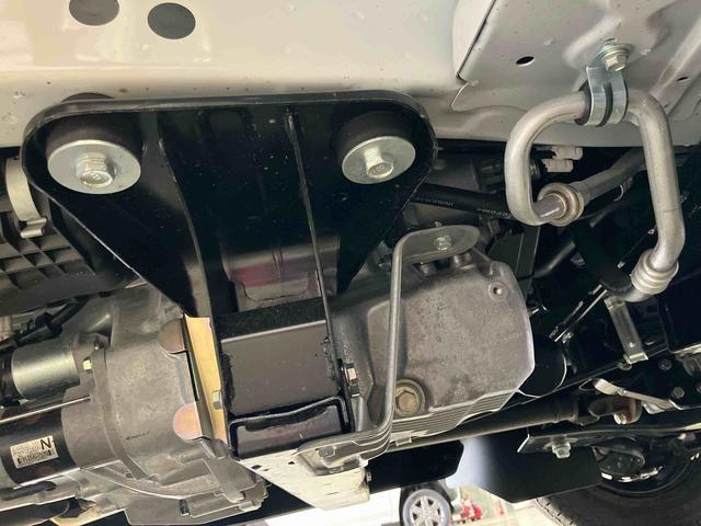 ハイゼットトラックスタンダードダイハツ認定中古車　スマートアシスト付き　衝突被害軽減ブレーキ　前後誤発信抑制ブレーキ　まごころ保証付き　４ＷＤ　コーナーセンサー　オートライト　ラジオ付き　エアコン付き（鳥取県）の中古車