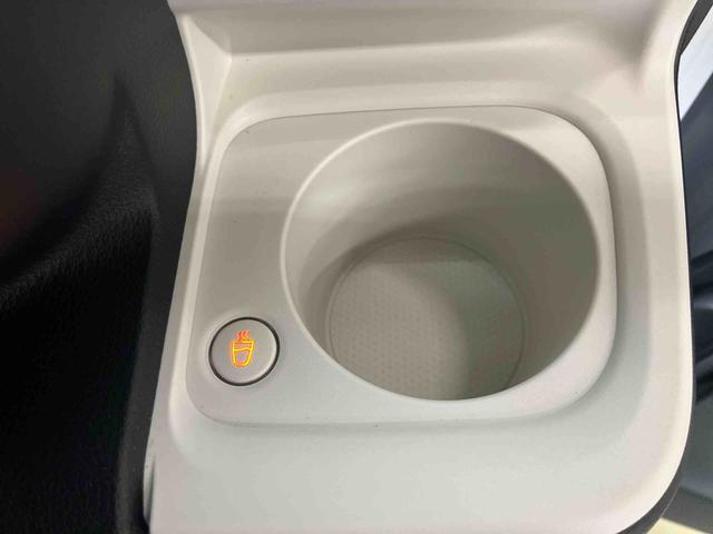 ムーヴキャンバスストライプスＧダイハツ認定中古車　スマートアシスト付き　衝突被害軽減ブレーキ　前後誤発信抑制ブレーキ　まごころ保証付き　４ＷＤ　キーフリーシステム　プッシュボタンスタート　コーナーセンサー　シートヒーター（鳥取県）の中古車