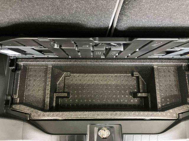 タントＸスマートアシスト付き　ワンオーナー　両側スライドドア・片側電動　ステアリングスイッチ　シートヒーター　コーナーセンサー　アイドリングストップ　キーフリー　電動パーキングブレーキ（鳥取県）の中古車