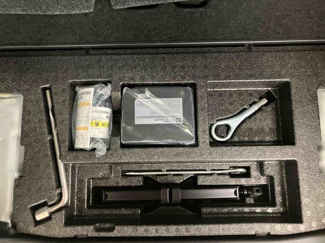 タントカスタムＲＳ　トップエディションＳＡIIダイハツ認定中古車　スマートアシスト付き　衝突被害軽減ブレーキ　前後誤発信抑制ブレーキ　まごころ保証付き　４ＷＤ　キーフリーシステム　ナビ付き　バックカメラ　ステアリングスイッチ（鳥取県）の中古車