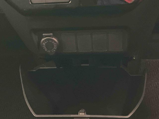 トールカスタムＧスマートアシスト付き　ワンオーナー　コーナーセンサー　両側電動スライドドア　オートライト・ハイビーム　電動パーキングブレーキ　ステアリングスイッチ　全周囲カメラ（鳥取県）の中古車