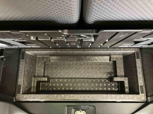 タントファンクロスターボスマートアシスト付き　ワンオーナー　４ＷＤ　ディスプレイオーディオ付き　バックカメラ　シートヒーター　両側電動スライドドア　コーナーセンサー　キーフリー　アルミホイール　ステアリングスイッチ（鳥取県）の中古車