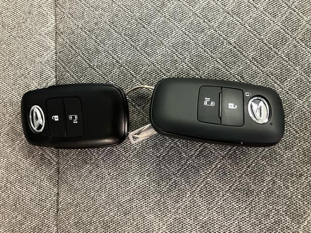 タントＸスマートアシスト付き　ワンオーナー　オートライト・ハイビーム　ＬＥＤヘッドランプ　シートヒーター　コーナーセンサー　ステアリングスイッチ　４ＷＤ　シートバックテーブル　電動パーキングブレーキ（鳥取県）の中古車