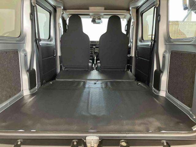 ハイゼットカーゴＤＸスマートアシスト付き　ワンオーナー　パートタイム４ＷＤ　ラジオ付き　ミッション車　コーナーセンサー　キーレスエントリー　衝突回避支援ブレーキ　誤発進抑制制御機能　オートライト・ハイビーム（鳥取県）の中古車