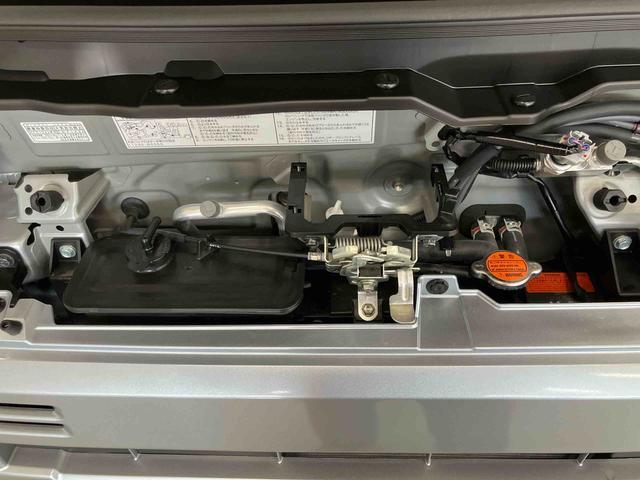 ハイゼットカーゴＤＸスマートアシスト付き　ワンオーナー　パートタイム４ＷＤ　ラジオ付き　ミッション車　コーナーセンサー　キーレスエントリー　衝突回避支援ブレーキ　誤発進抑制制御機能　オートライト・ハイビーム（鳥取県）の中古車