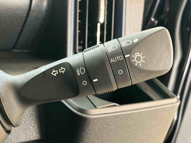 タントカスタムＲＳスマートアシスト付き　ワンオーナー　フルタイム４ＷＤ　ステアリングスイッチ　シートヒーター　シートバックテーブル　コーナーセンサー　電動パーキングブレーキ　両側電動スライドドア　キーフリー（鳥取県）の中古車