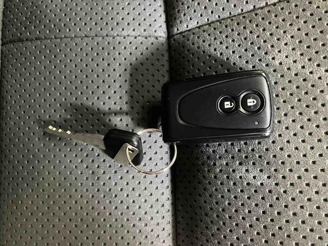 コペンＧＲ　スポーツアルミホイール　ワンオーナー　ＬＥＤヘッドランプ　オートエアコン　両席シートヒーター　電動ドアミラー　プッシュボタンスタート　アイドリングストップ　キーフリー　盗難防止システム（鳥取県）の中古車