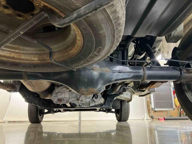 ハイゼットトラックスタンダード　農用スペシャルパートタイム４ＷＤ　ラジオ付き　ＭＴ車　荷台作業灯　デフロック　パワーステアリング　エアコン　ヘッドランプマニュアルレベリング機能（鳥取県）の中古車