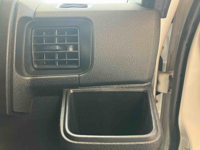 ハイゼットカーゴスペシャルスマートアシスト付き　ワンオーナー　パートタイム４ＷＤ　ラジオ付き　衝突回避支援ブレーキ　誤発進抑制制御機能　オートライト・ハイビーム　パワーウィンドウ　両側スライドドア（鳥取県）の中古車