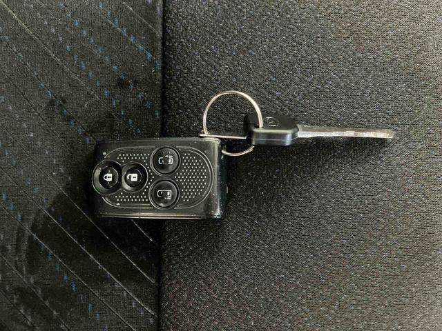 タントカスタムＲＳ　ＳＡスマートアシスト付き　フルタイム４ＷＤ　ＬＥＤヘッドランプ　オートライト　ナビゲーションシステム付き　バックカメラ　ステアリングスイッチ　両側電動スライドドア　キーフリー　ターボエンジン（鳥取県）の中古車