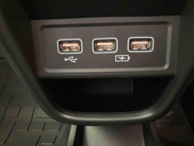 Ｎ−ＯＮＥオリジナルＣＤ・ラジオチューナー付き　ＵＳＢ充電ポート　アダプティブクルーズコントロール　ステアリングスイッチ　オートエアコン　オートライト　キーフリー（鳥取県）の中古車