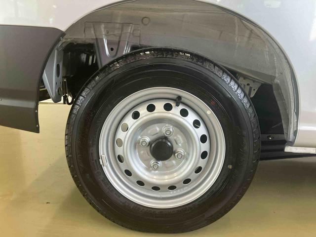 ハイゼットカーゴスペシャルスマートアシスト付き　ワンオーナー　パートタイム４ＷＤ　ラジオ付き　衝突回避支援ブレーキ　誤発進抑制制御機能　オートライト・ハイビーム　パワーウィンドウ　両側スライドドア（鳥取県）の中古車