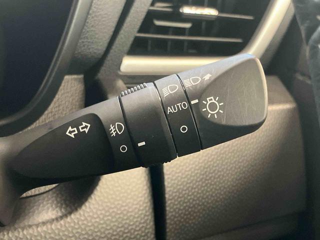 トールカスタムＧスマートアシスト付き　両側電動スライドドア　シートヒーター　キーフリーシステム　ステアリングスイッチ　オートエアコン　オートライト・ハイビーム　アルミホイール（鳥取県）の中古車