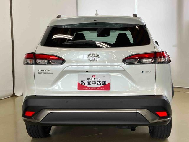 カローラクロスハイブリッド　Ｚナビゲーションシステム付き　全周囲カメラ付き　ＥＴＣ付き　ハイブリッド車　シートヒーター　キーフリーシステム　電動リアゲート　ステアリングスイッチ　オートライト・ハイビーム　オートエアコン（鳥取県）の中古車
