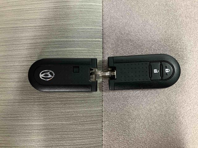 キャストスタイルＧ　ＶＳ　ＳＡIIIスマートアシスト付き　ナビゲーションシステム付き　パノラマモニター付き　キーフリーシステム　シートヒーター　オートライト・ハイビーム　ステアリングスイッチ　衝突回避支援ブレーキ（鳥取県）の中古車