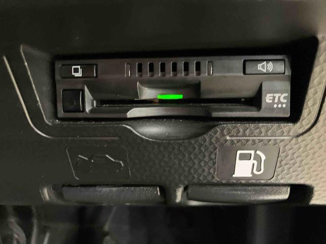 ルーミーカスタムＧ−Ｔ安全機能付き　ナビゲーションシステム付き　バックカメラ付き　ドライブレコーダー付き　ＥＴＣ付き　シートヒーター　クルーズコントロール　両側電動スライドドア　キーフリーシステム　スペアタイヤ（鳥取県）の中古車