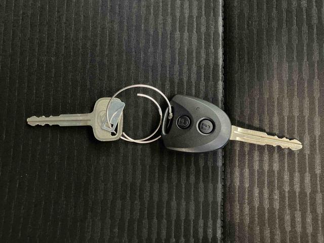 ハイゼットカーゴＤＸスマートアシスト付き　ワンオーナー　パートタイム４ＷＤ　ラジオ付き　衝突回避支援ブレーキ　誤発進抑制制御機能　オートライト・ハイビーム　パワーウィンドウ　両側スライドドア（鳥取県）の中古車