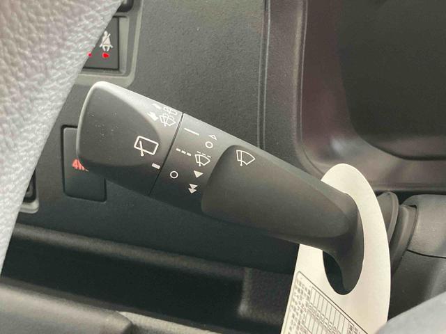 ハイゼットカーゴＤＸスマートアシスト付き　ラジオ付き　両側スライドドア　キーレスエントリー　衝突回避支援ブレーキ　誤発進抑制制御機能　コーナーセンサー　オートライト・ハイビーム　パートタイム４ＷＤ（鳥取県）の中古車