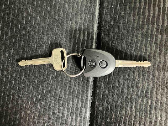 ハイゼットカーゴＤＸスマートアシスト付き　ラジオ付き　両側スライドドア　キーレスエントリー　衝突回避支援ブレーキ　誤発進抑制制御機能　コーナーセンサー　オートライト・ハイビーム　パートタイム４ＷＤ（鳥取県）の中古車