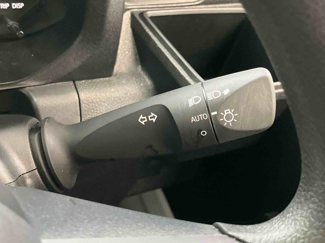 ハイゼットトラックスタンダードスマートアシスト付き パートタイム4WD ラジオ付き オートライト・ハイビーム 衝突回避支援ブレーキ 誤発進抑制制御機能 コーナーセンサー アイドリングストップ(鳥取県)の中古車