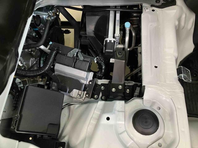 ハイゼットトラックスタンダードスマートアシスト付き パートタイム4WD ラジオ付き オートライト・ハイビーム 衝突回避支援ブレーキ 誤発進抑制制御機能 コーナーセンサー アイドリングストップ(鳥取県)の中古車